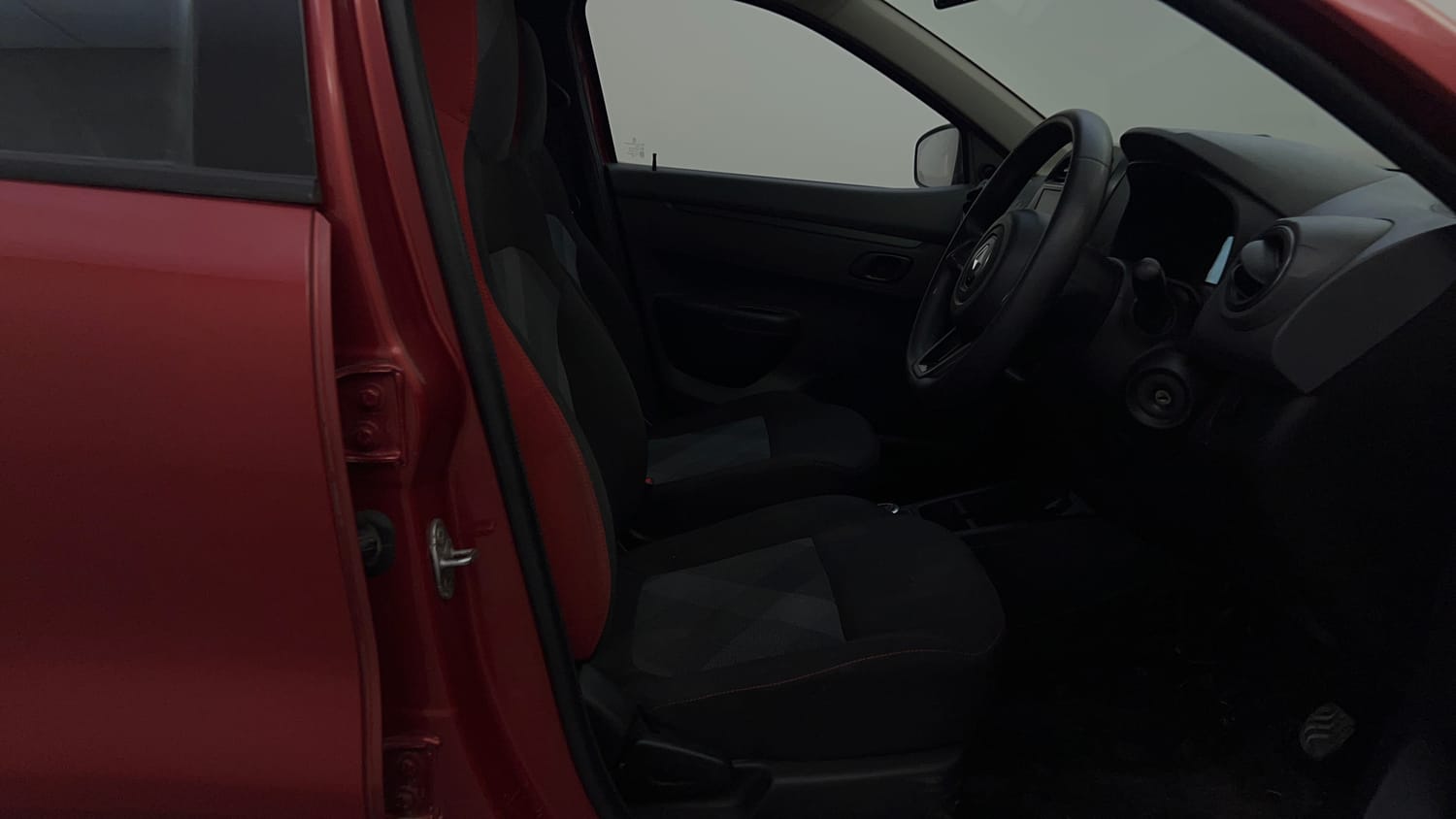 Used 2020 Renault Kwid RXT 1.0 AMT Opt Petrol Automatic interior RIGHT SIDE FRONT DOOR CABIN VIEW
