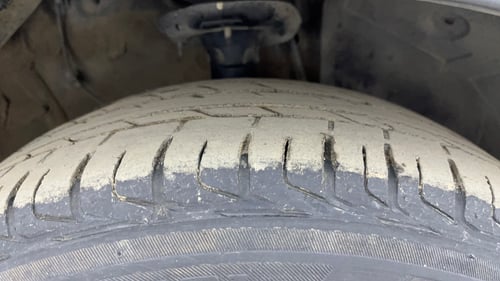 Used 2021 Kia Sonet GTX Plus 1.0 iMT Petrol Manual tyres RIGHT FRONT TYRE TREAD VIEW