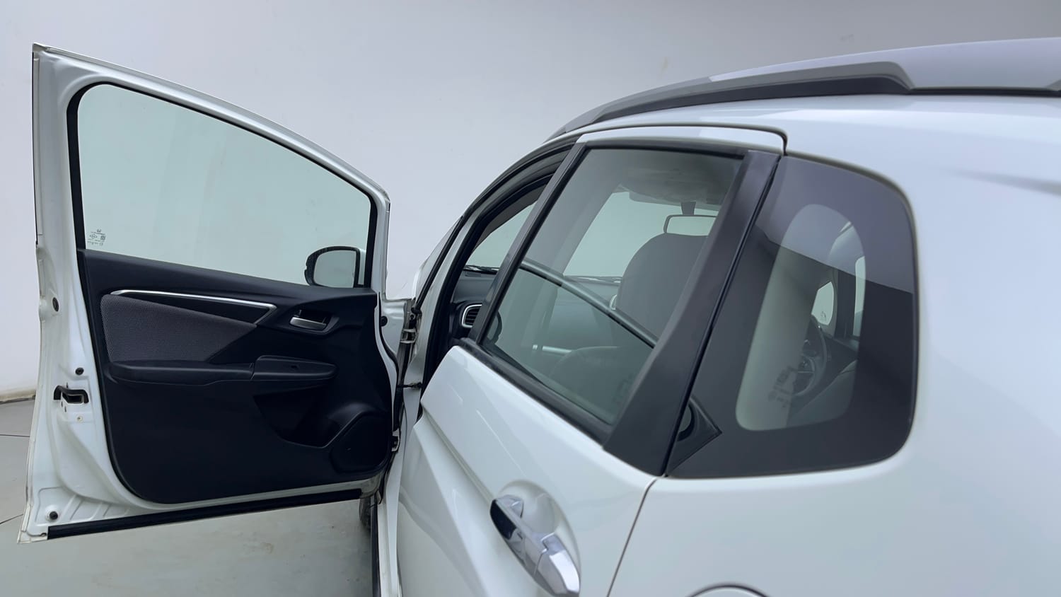 Used 2018 Honda WR-V VX MT Diesel Diesel Manual interior LEFT FRONT DOOR OPEN VIEW