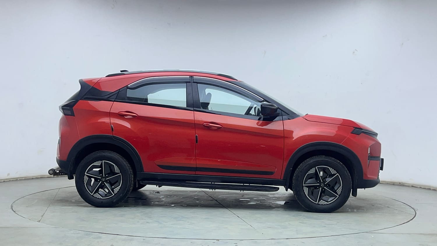 Used 2024 Tata Nexon Creative Plus S 1.5 Revotorq Diesel 6MT Diesel Manual exterior RIGHT SIDE VIEW