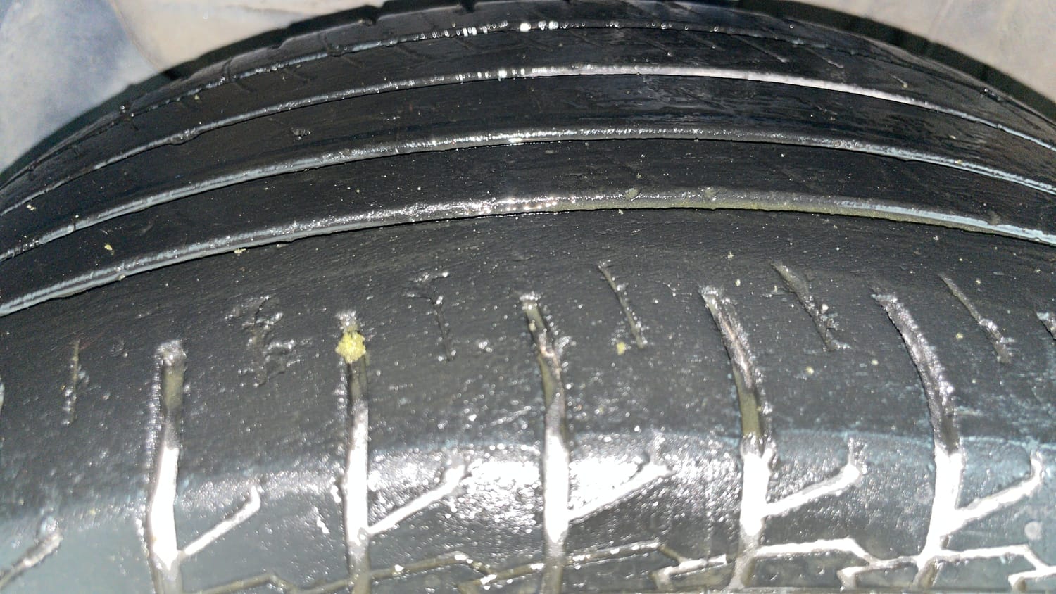 Used 2023 Hyundai Creta SX 1.5 Petrol Petrol Manual tyres LEFT FRONT TYRE TREAD VIEW