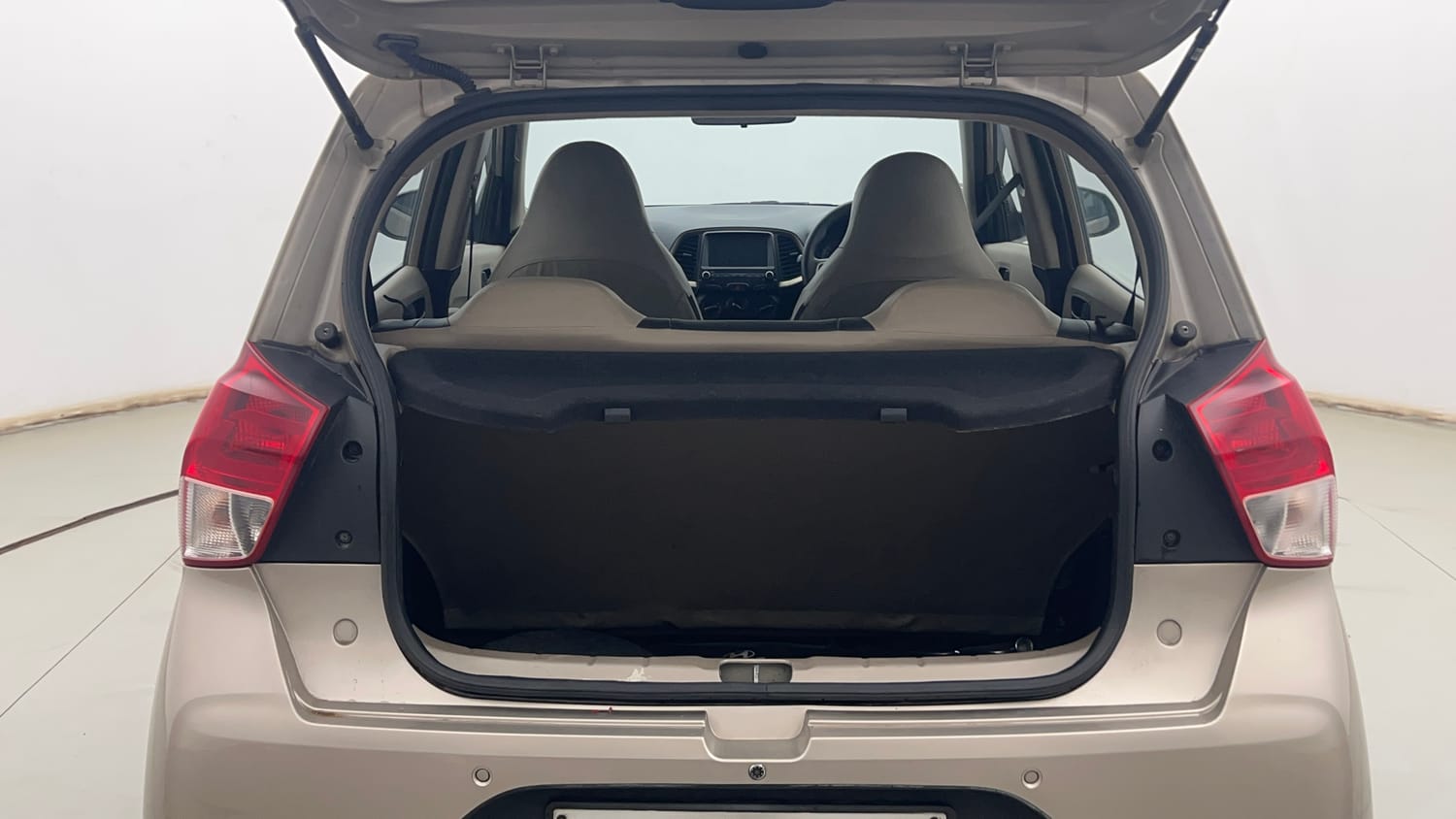 Used 2022 Hyundai Santro Sportz Petrol Manual interior DICKY INSIDE VIEW