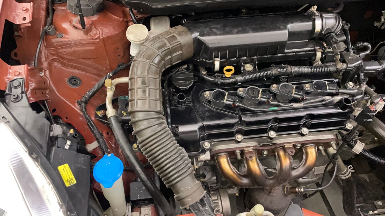 Used 2017 Maruti Suzuki Dzire VXi Petrol Manual engine ENGINE RIGHT SIDE VIEW