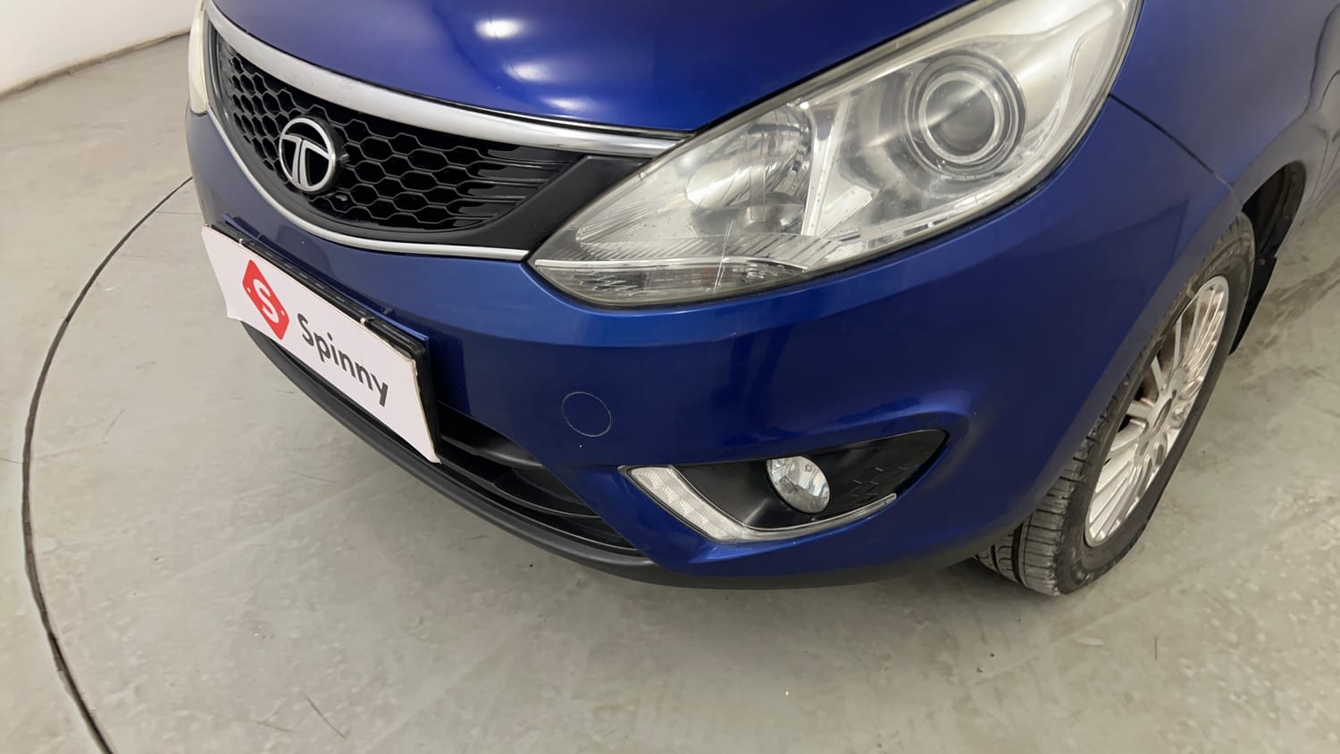 Used 2015 Tata Zest XT Petrol Petrol Manual dents MINOR SCRATCH