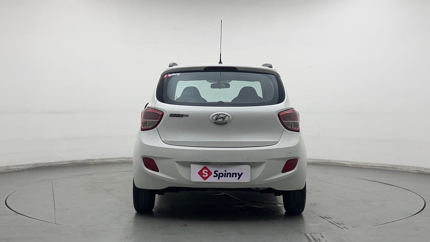 Used 2016 Hyundai Grand i10 Sportz 1.2 Kappa VTVT Petrol Manual exterior BACK VIEW