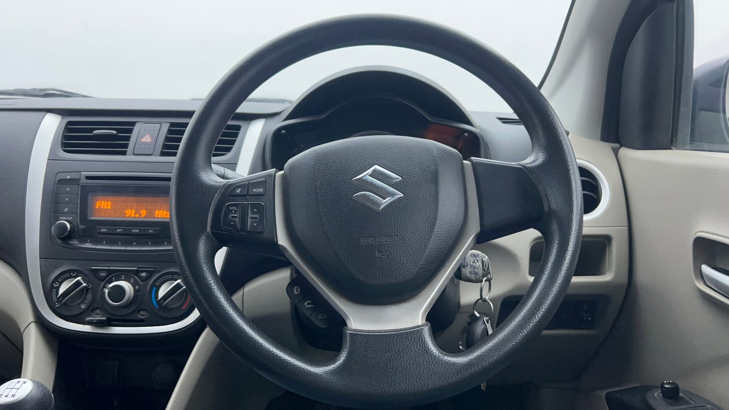 Used 2015 Maruti Suzuki Celerio ZXi Petrol Manual interior STEERING VIEW