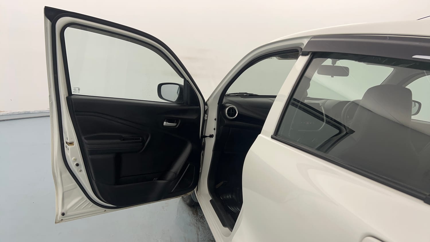 Used 2024 Maruti Suzuki Celerio ZXi Petrol Manual interior LEFT FRONT DOOR OPEN VIEW