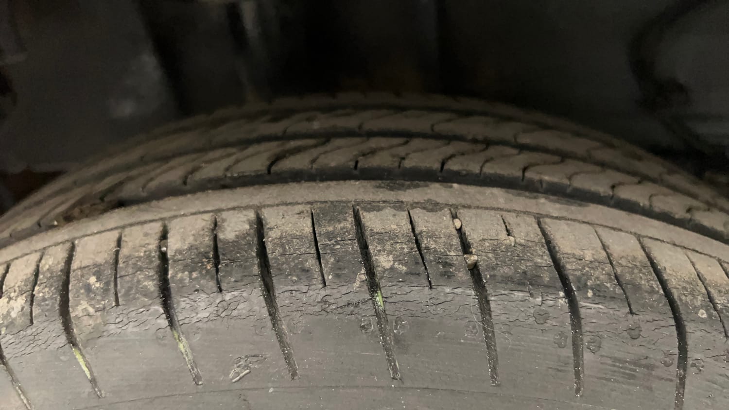 Used 2022 Tata Tiago XZ Plus CNG Cng Manual tyres RIGHT REAR TYRE TREAD VIEW