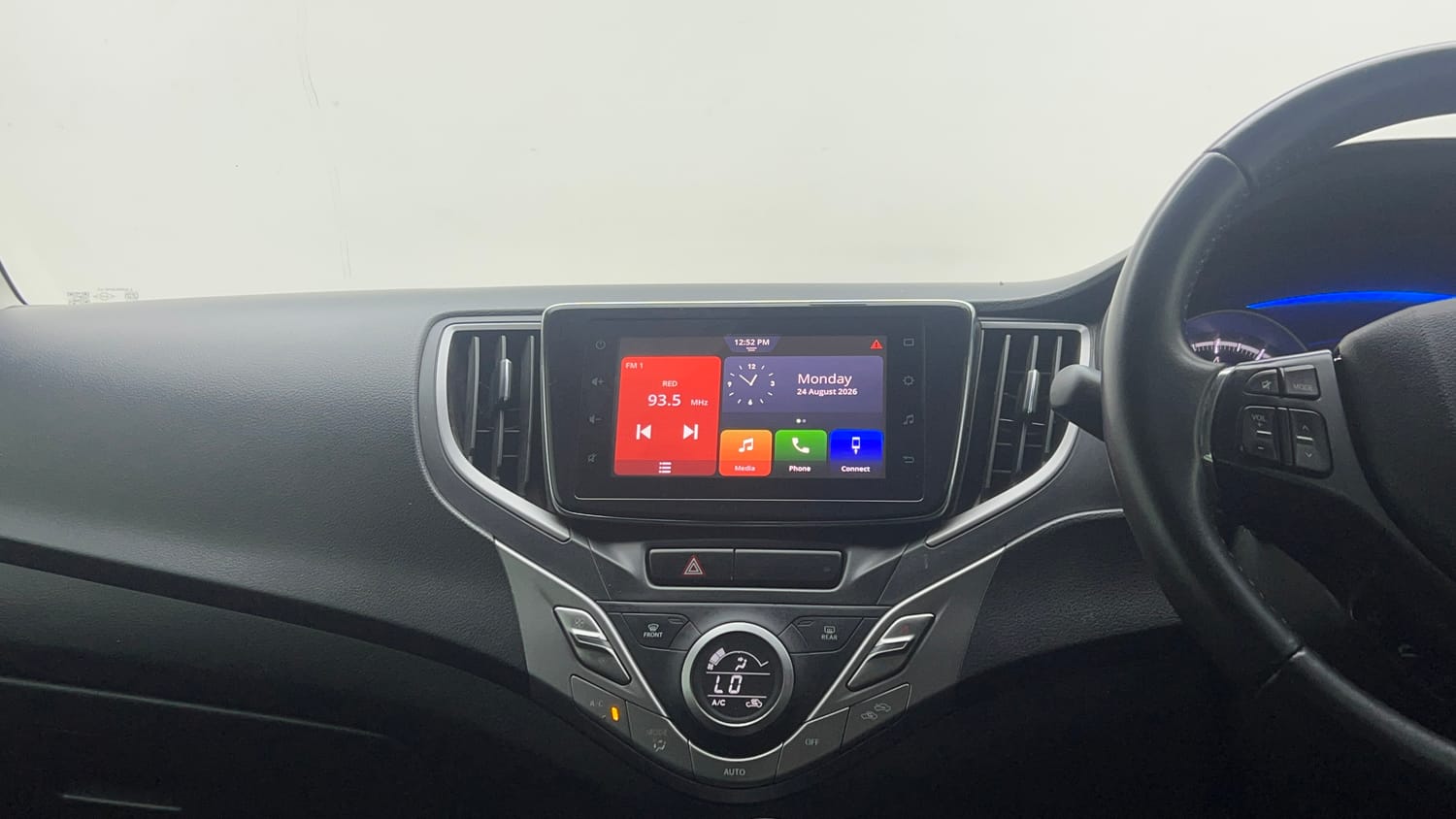 Used 2019 Toyota Glanza V CVT Petrol Automatic interior MUSIC SYSTEM & AC CONTROL VIEW