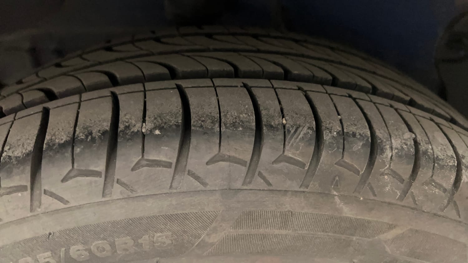 Used 2015 Tata Zest XT Petrol Petrol Manual tyres RIGHT REAR TYRE TREAD VIEW