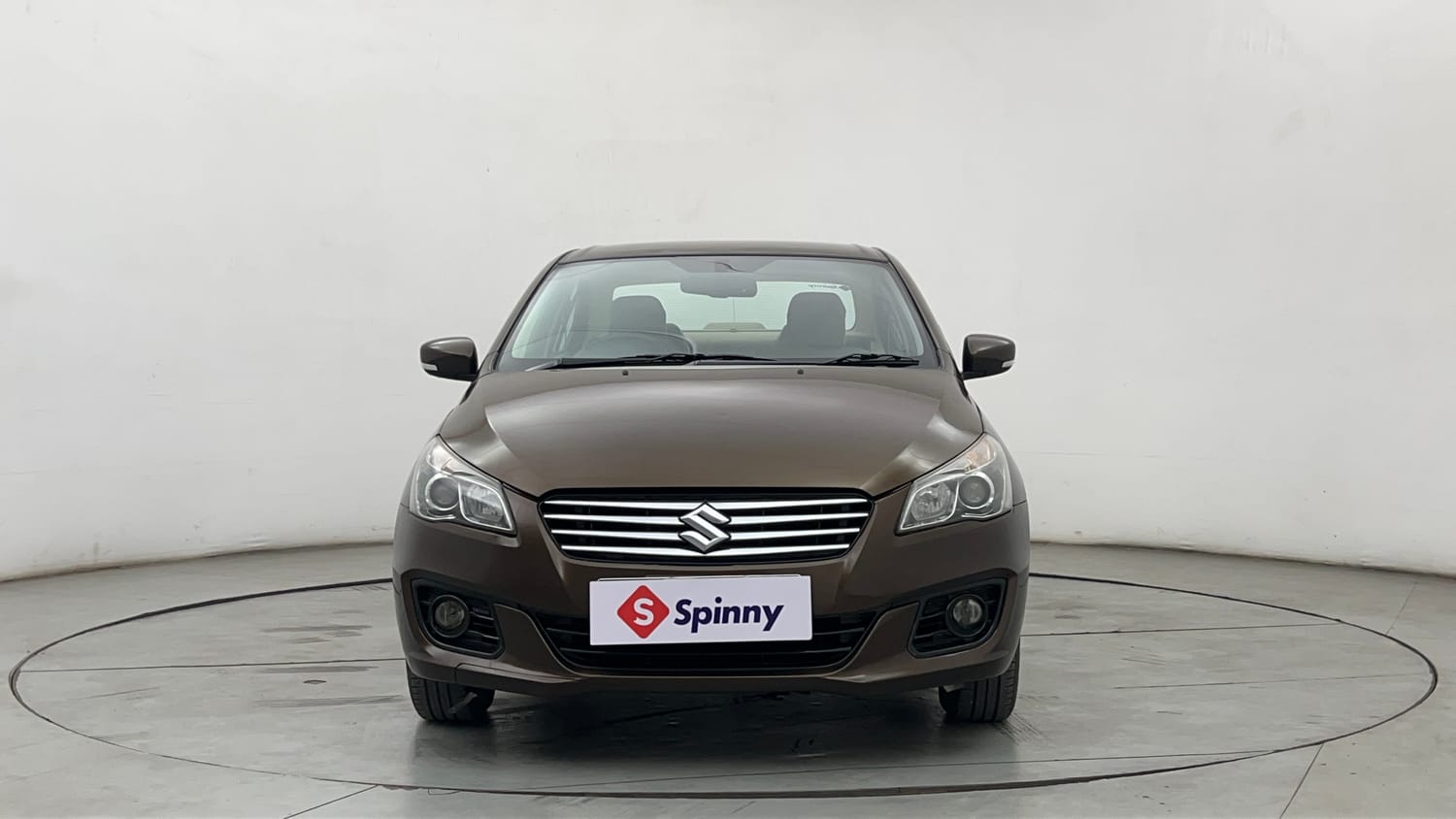 Used 2015 Maruti Suzuki Ciaz ZXi  AT Petrol Automatic exterior FRONT VIEW