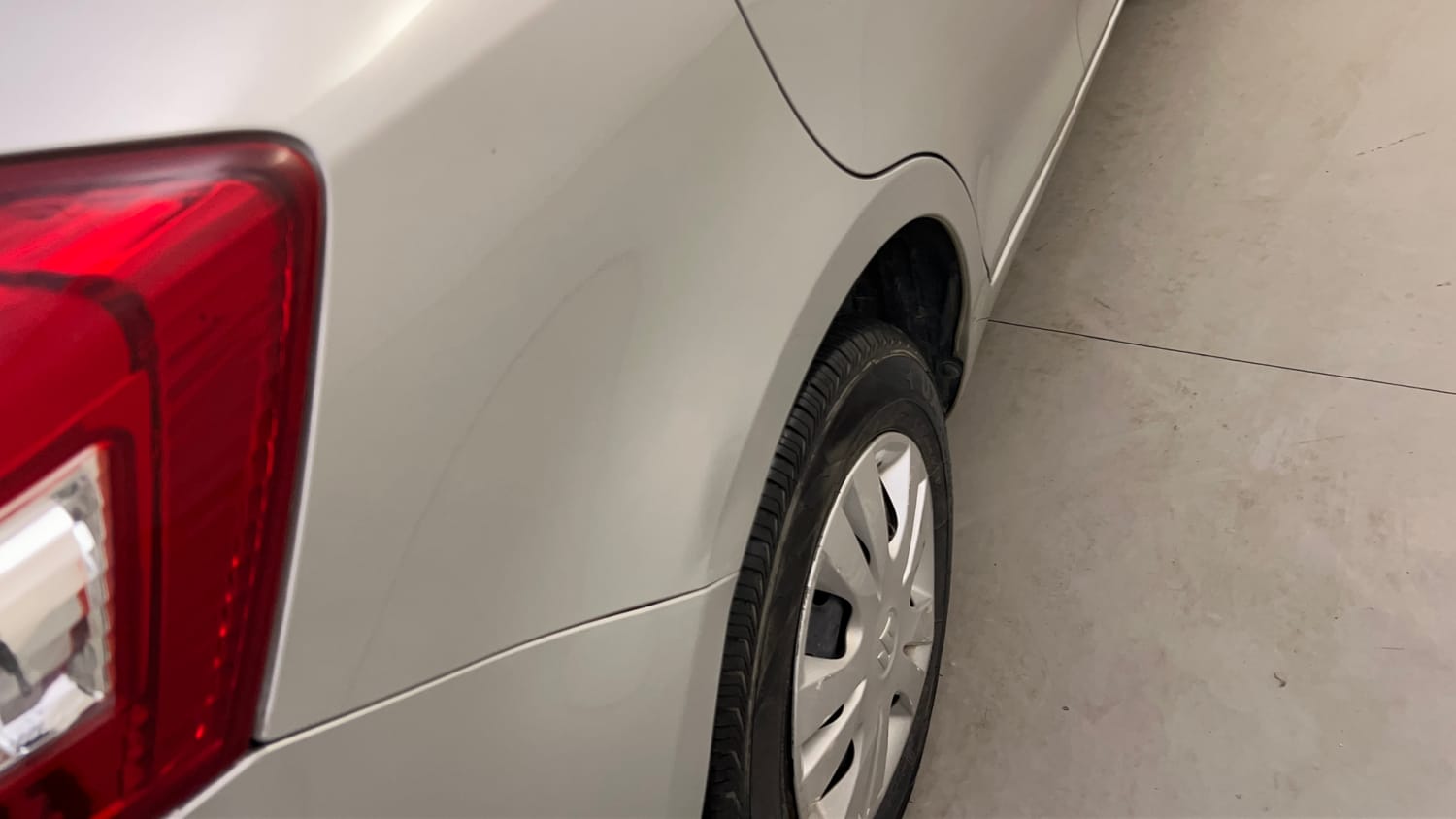 Used 2012 Maruti Suzuki Swift Dzire VXI Petrol Manual dents MINOR DENT