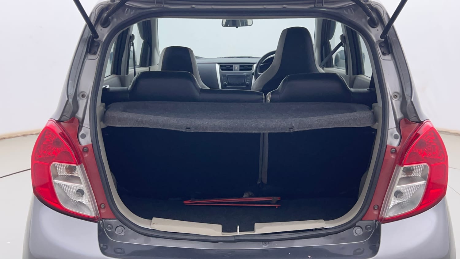 Used 2015 Maruti Suzuki Celerio ZXi Petrol Manual interior DICKY INSIDE VIEW