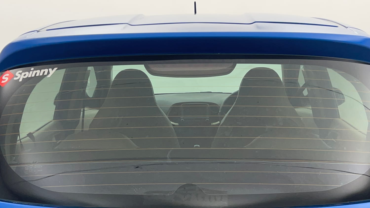 Used 2019 Hyundai Santro Sportz Petrol Manual top_features Rear defogger