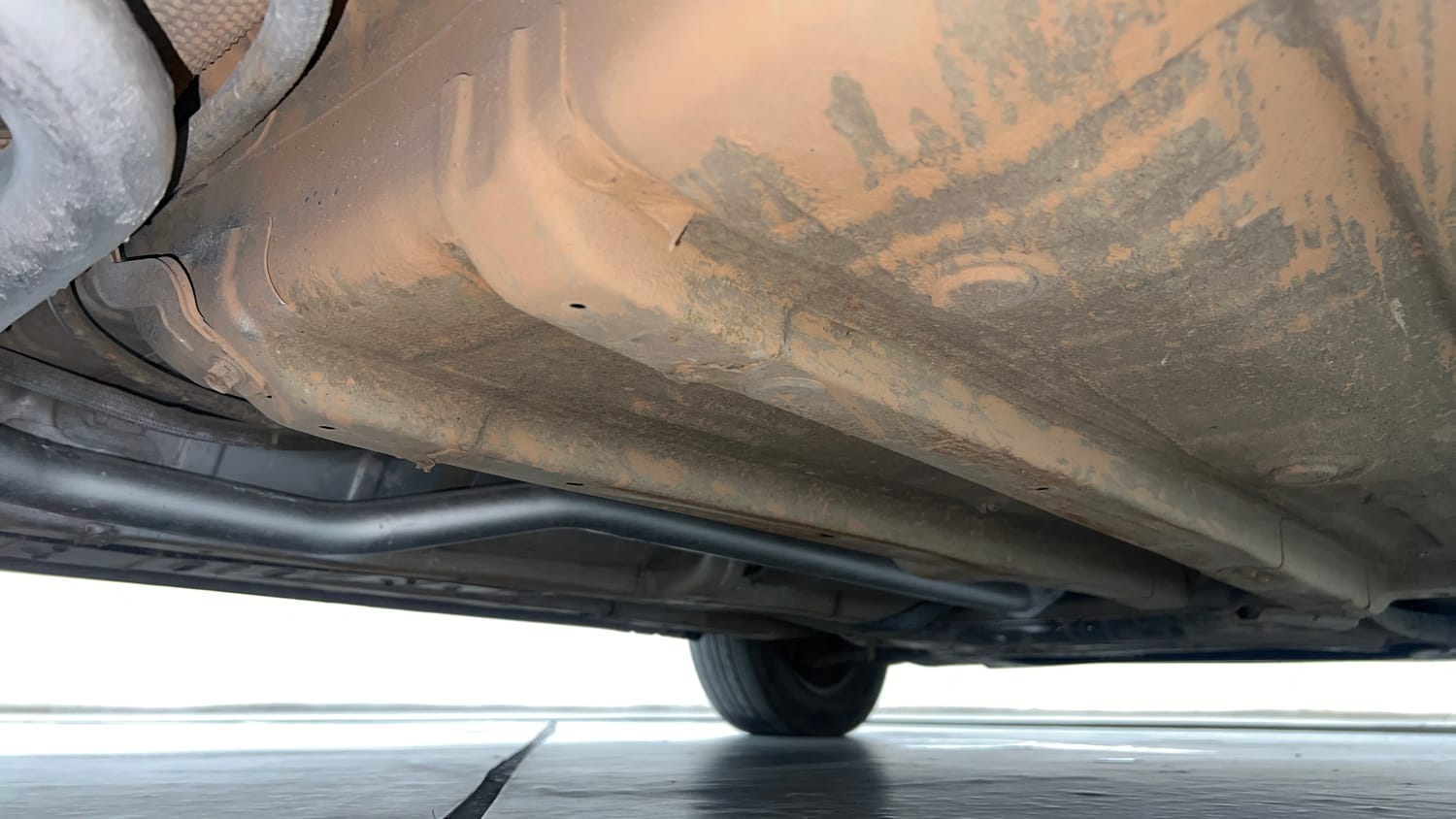 Used 2018 Hyundai Elite i20 Magna Executive 1.2 Petrol Manual extra REAR RIGHT UNDERBODY VIEW