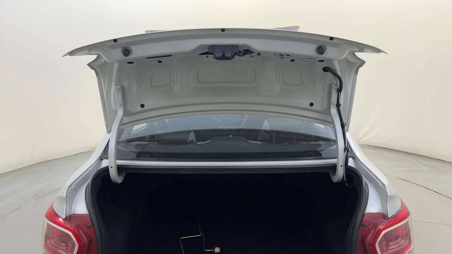 Used 2014 Hyundai Xcent SX AT 1.2 (O) Petrol Automatic interior DICKY DOOR OPEN VIEW
