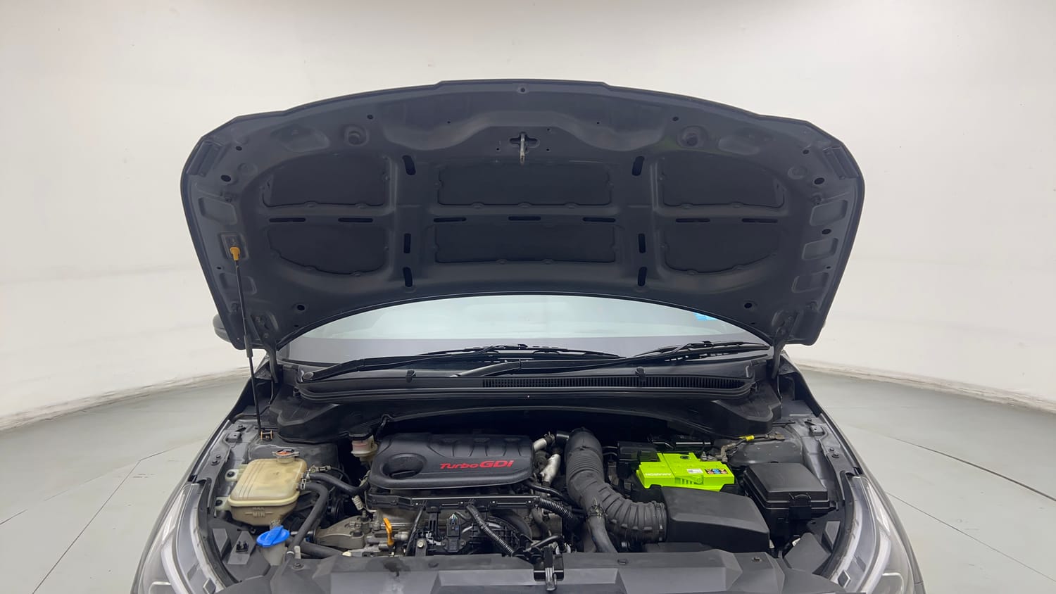 Used 2022 Hyundai i20 N Line N8 1.0 Turbo DCT Petrol Automatic engine ENGINE & BONNET OPEN FRONT VIEW