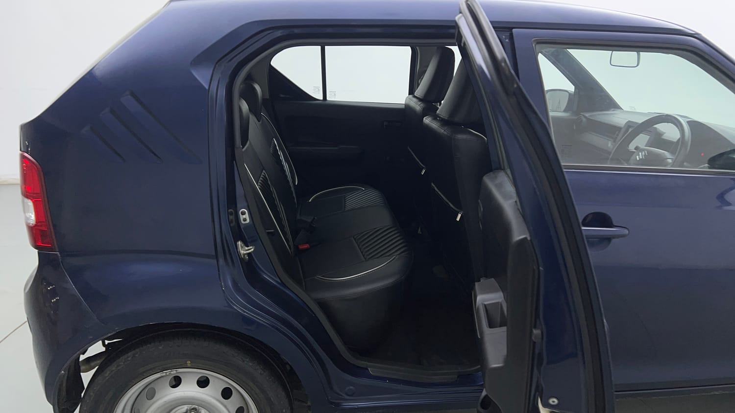 Used 2022 Maruti Suzuki Ignis Sigma 1.2 MT Petrol Manual interior RIGHT SIDE REAR DOOR CABIN VIEW