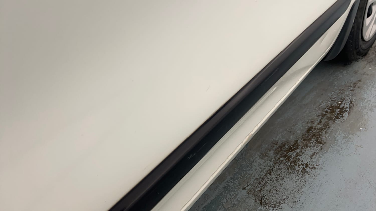 Used 2024 Maruti Suzuki Celerio ZXi Petrol Manual dents MINOR SCRATCH