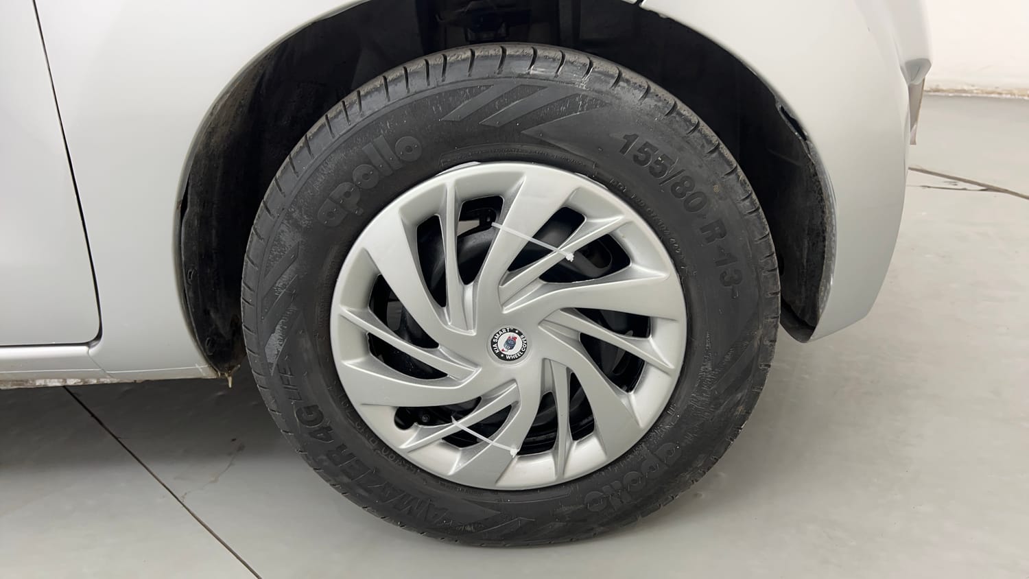 Used 2018 Datsun Redi-GO S Petrol Manual tyres RIGHT FRONT TYRE RIM VIEW