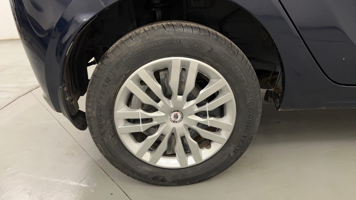 Used 2022 Tata Tiago XZ Plus CNG Cng Manual tyres RIGHT REAR TYRE RIM VIEW