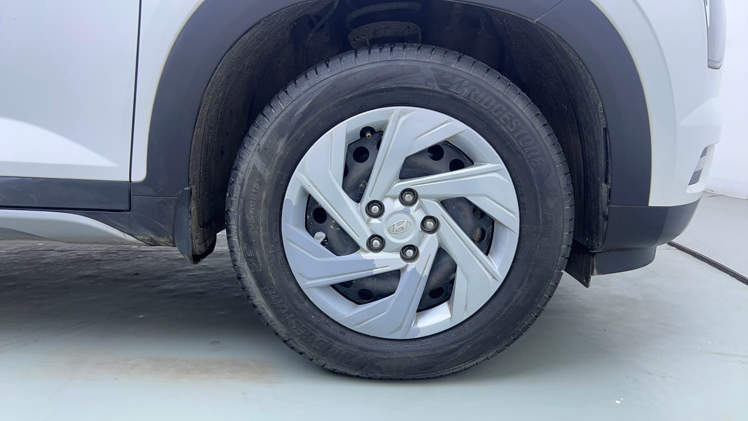 Used 2021 Hyundai Creta EX 1.5 Diesel Diesel Manual tyres RIGHT FRONT TYRE RIM VIEW