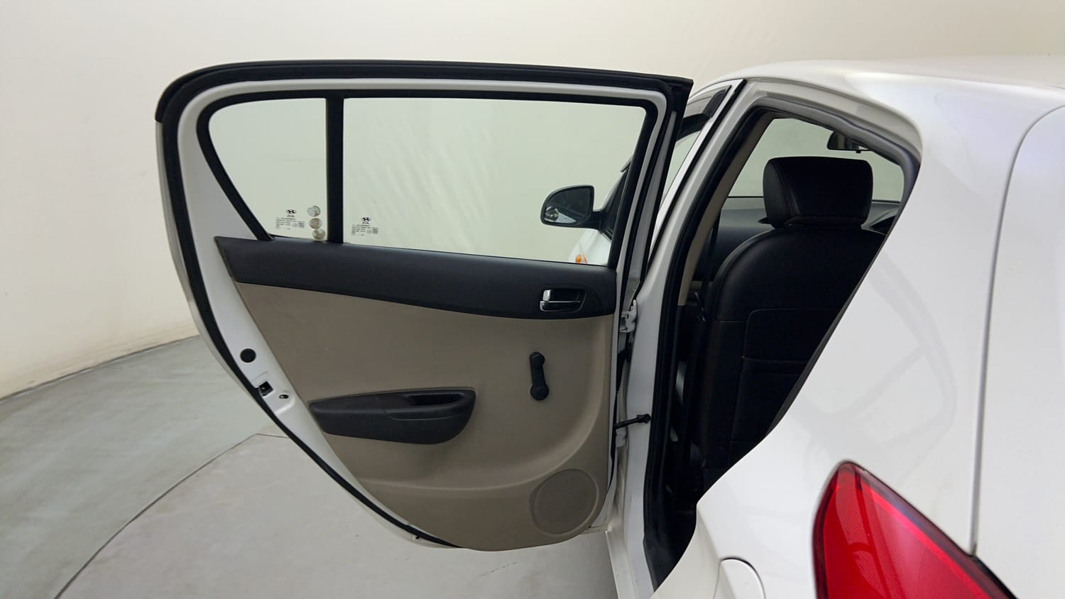 Used 2012 Hyundai i20 Era 1.2 Petrol Manual interior LEFT REAR DOOR OPEN VIEW