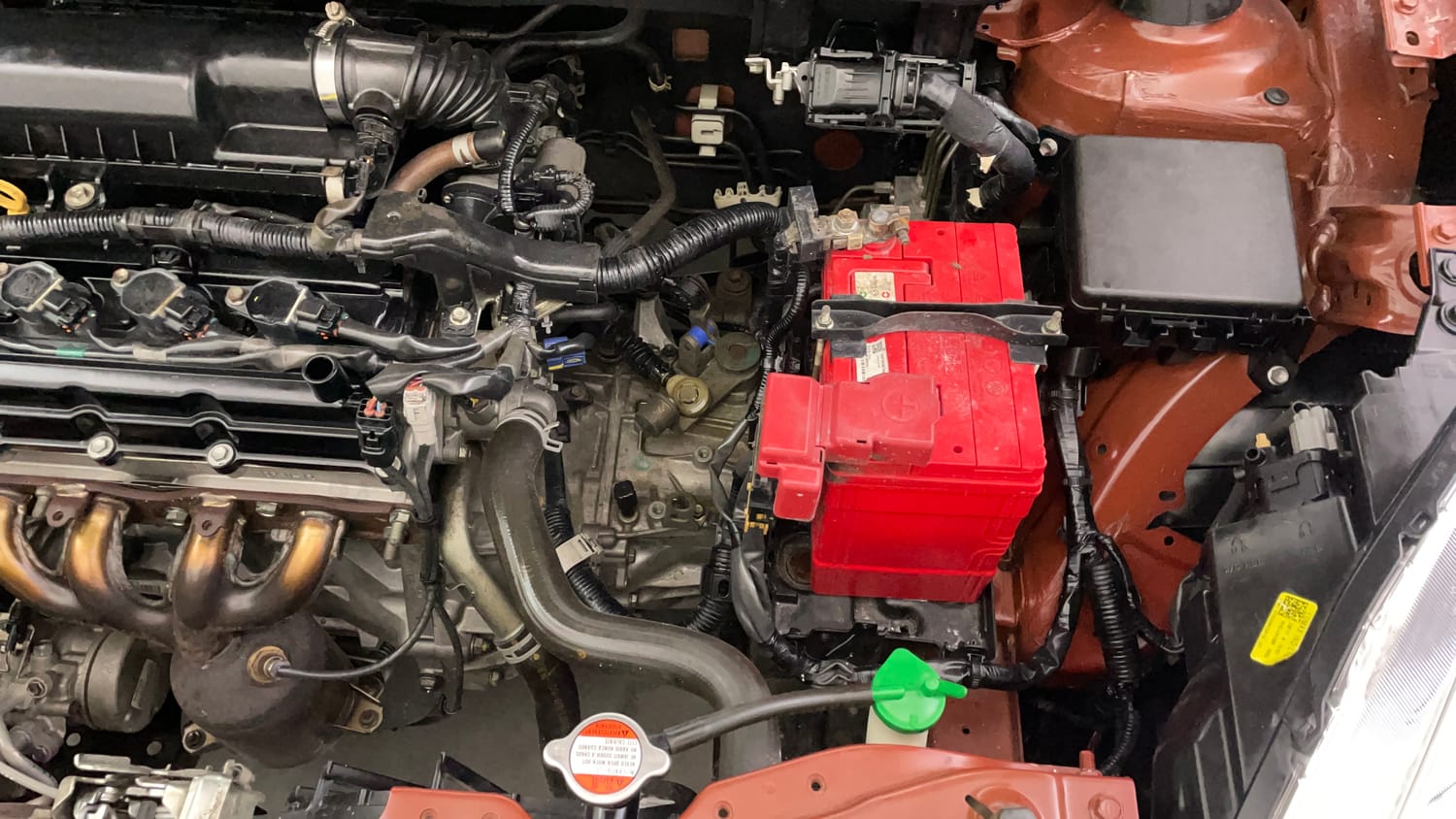 Used 2017 Maruti Suzuki Dzire VXi Petrol Manual engine ENGINE LEFT SIDE VIEW