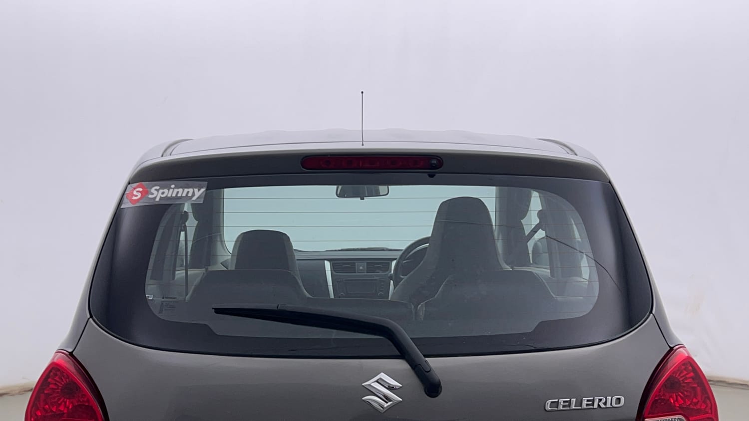 Used 2015 Maruti Suzuki Celerio ZXi Petrol Manual exterior BACK WINDSHIELD VIEW
