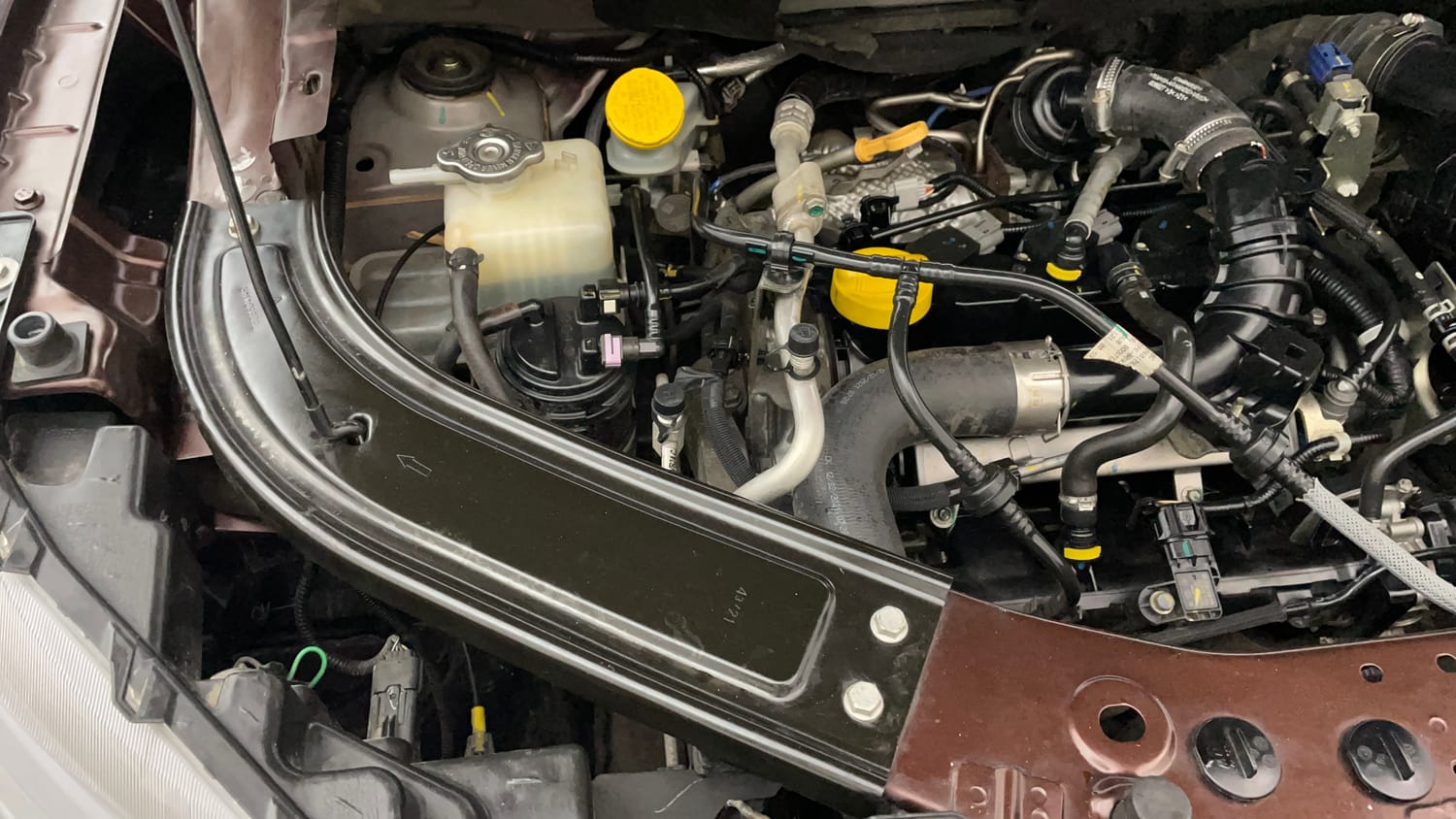 Used 2021 Renault Kiger RXZ Turbo CVT Petrol Automatic engine ENGINE RIGHT SIDE VIEW
