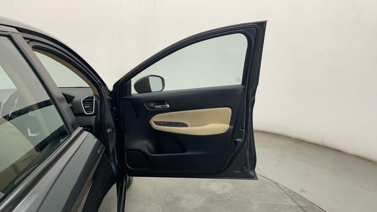 Used 2024 Honda City V Petrol MT Petrol Manual interior RIGHT FRONT DOOR OPEN VIEW