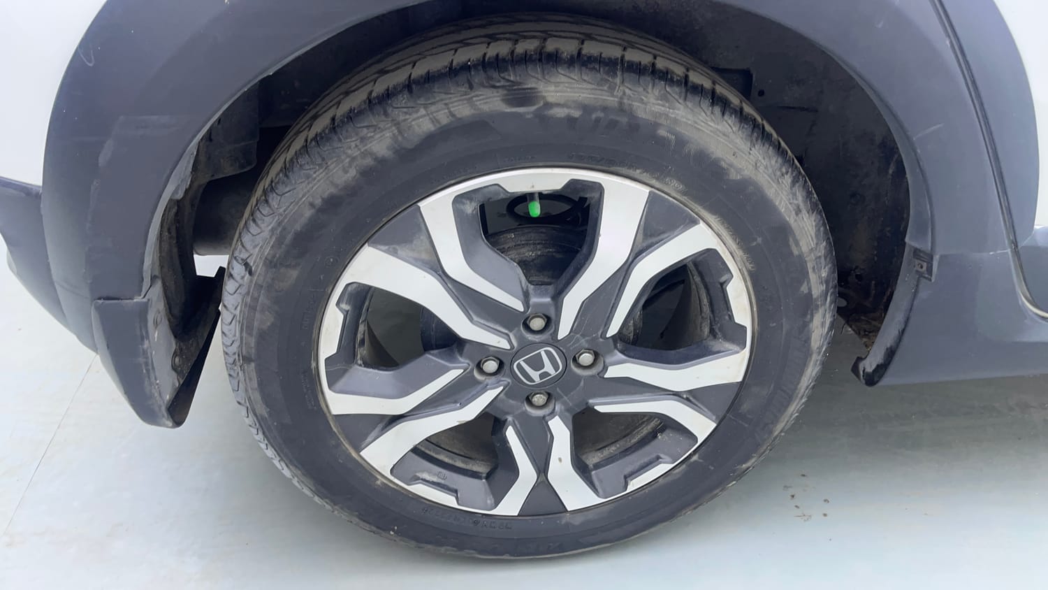 Used 2018 Honda WR-V VX MT Diesel Diesel Manual tyres RIGHT REAR TYRE RIM VIEW