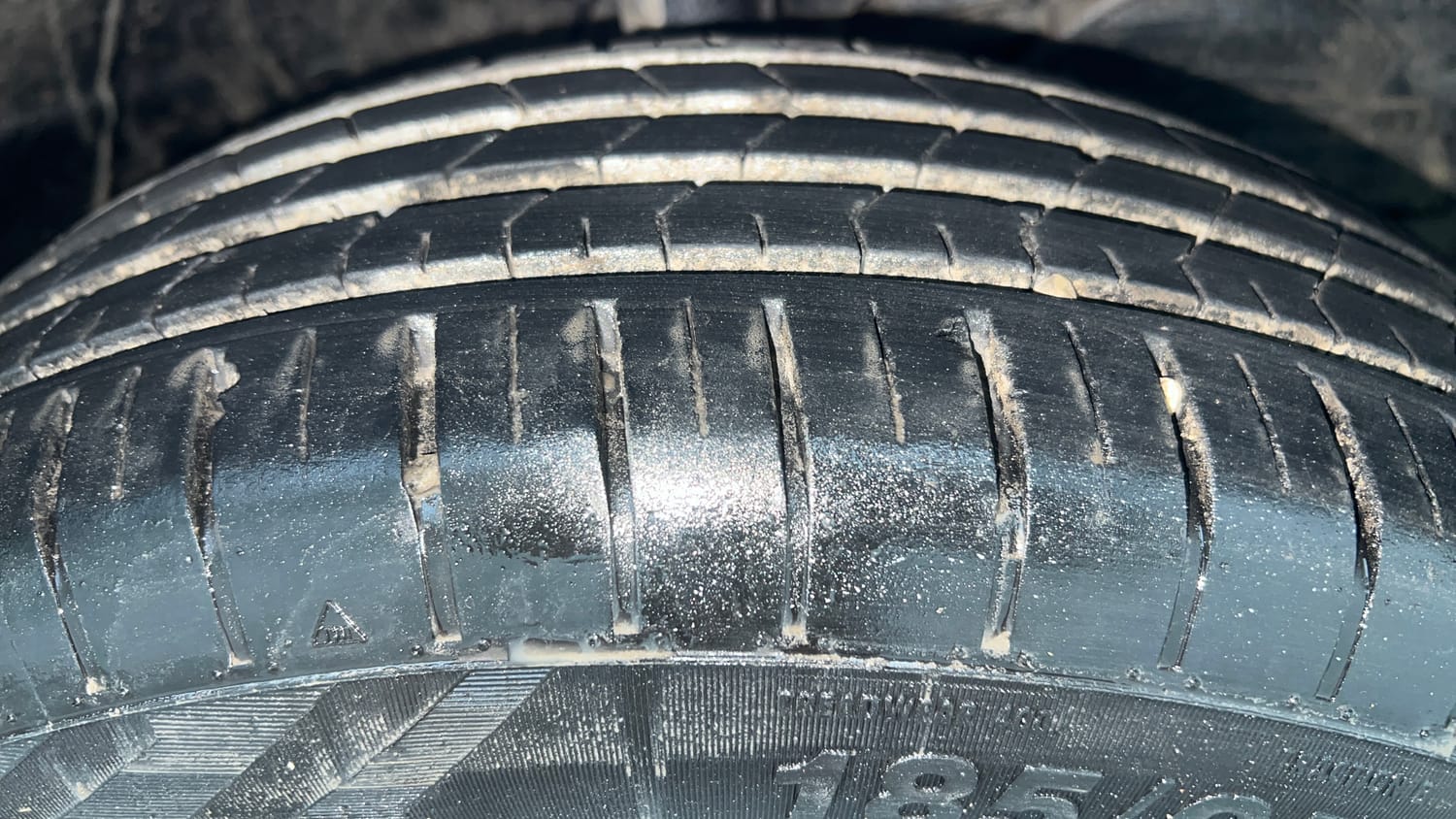 Used 2024 Maruti Suzuki Baleno Sigma MT Petrol Manual tyres RIGHT FRONT TYRE TREAD VIEW