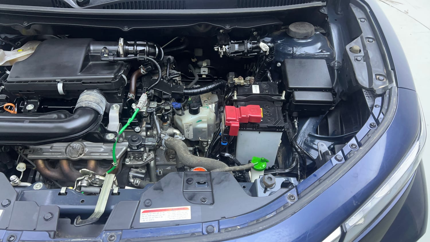 Used 2023 Maruti Suzuki Fronx Delta Plus 1.2L AGS Petrol Automatic engine ENGINE LEFT SIDE VIEW