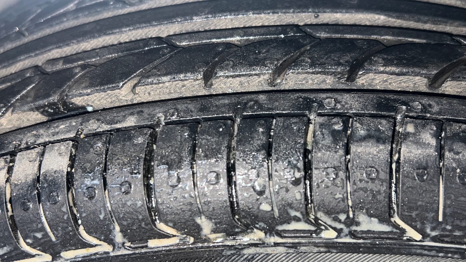 Used 2016 Maruti Suzuki Alto K10 VXi Petrol Manual tyres RIGHT FRONT TYRE TREAD VIEW