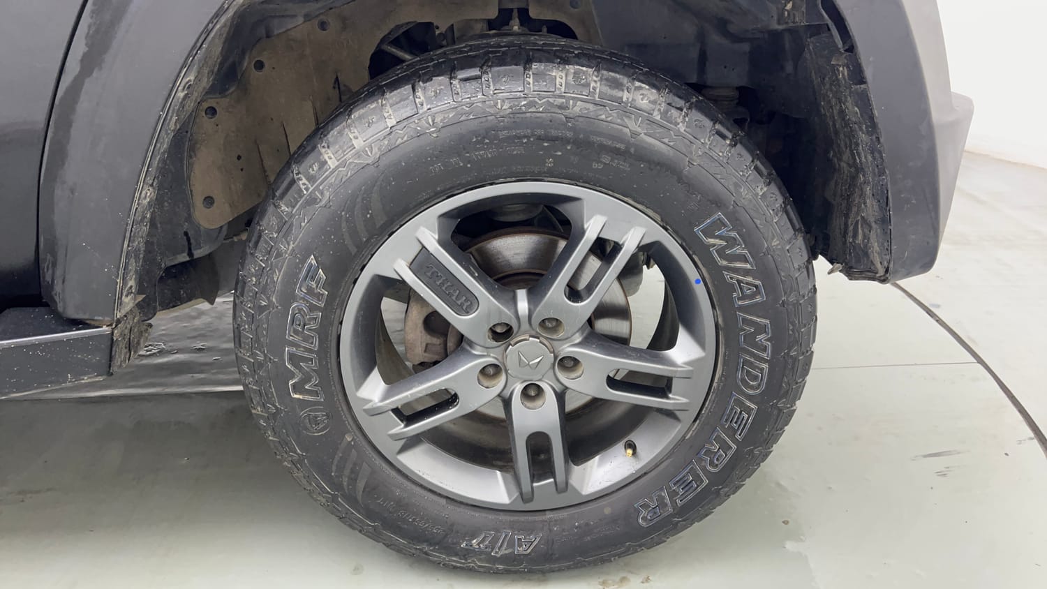 Used 2023 mahindra Thar LX Hard Top Petrol AT 4WD Petrol Automatic tyres RIGHT FRONT TYRE RIM VIEW