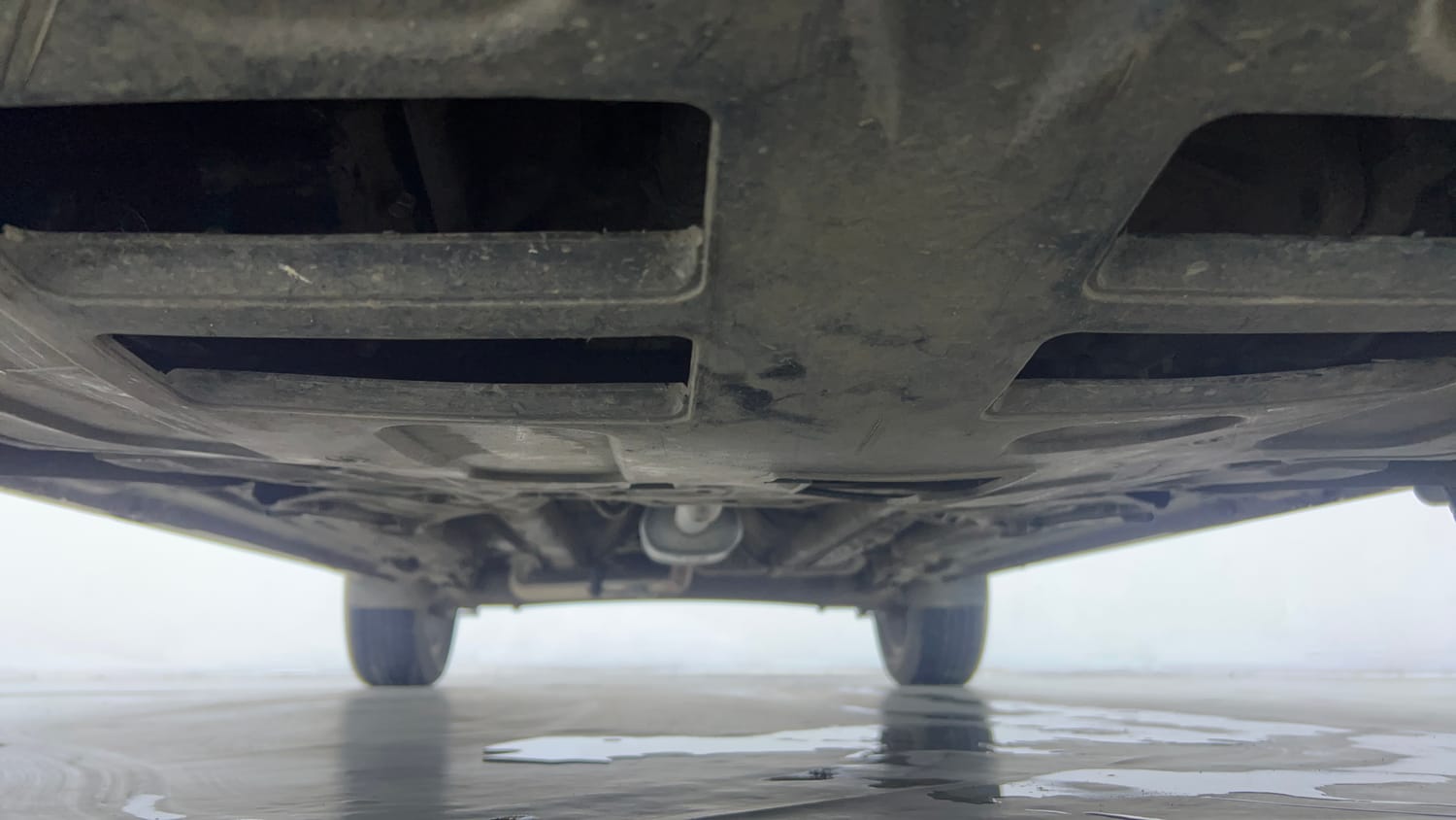 Used 2016 Hyundai Creta 1.6 SX Plus AT Petrol Petrol Automatic extra FRONT LEFT UNDERBODY VIEW