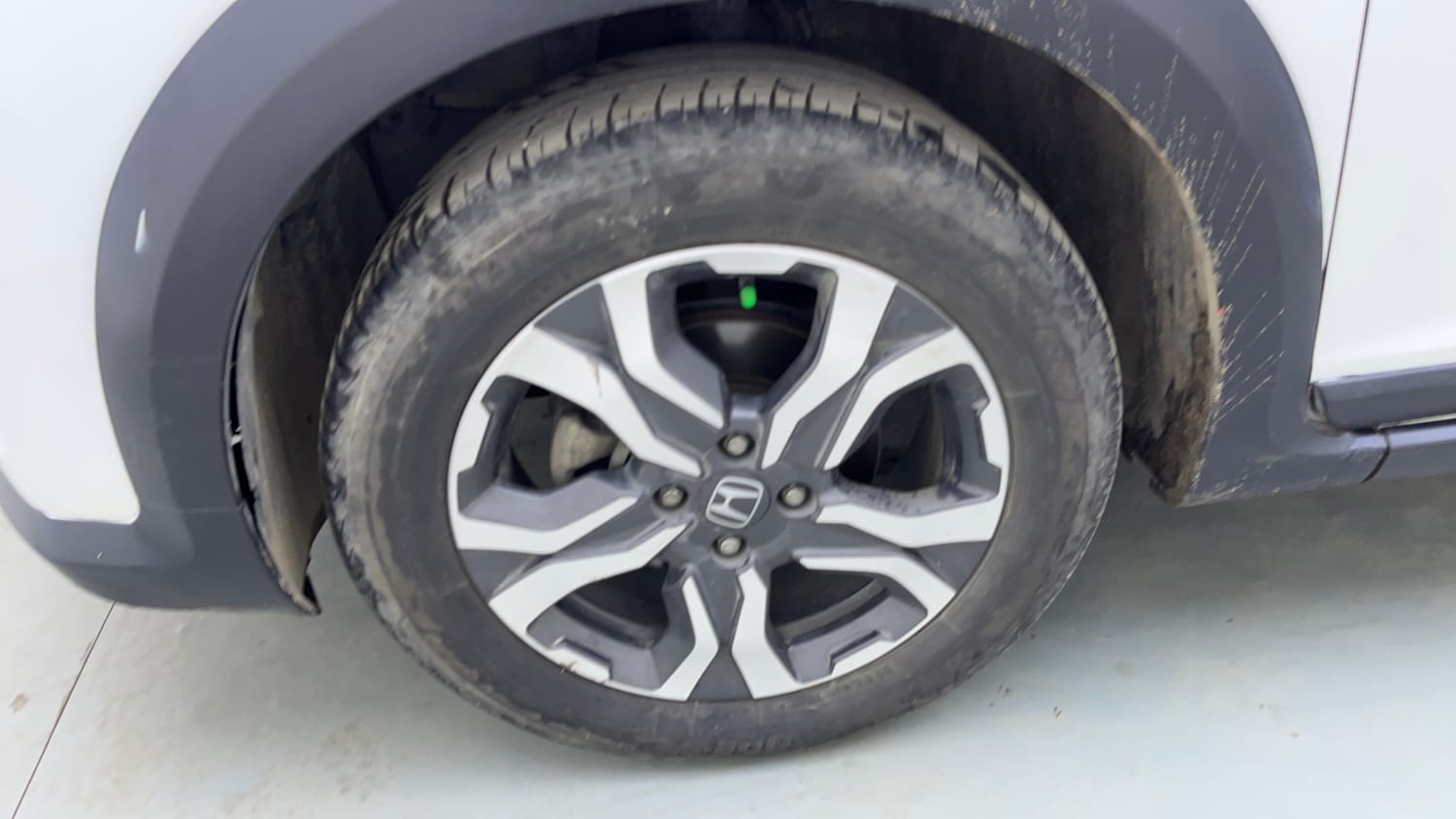 Used 2018 Honda WR-V VX MT Diesel Diesel Manual tyres LEFT FRONT TYRE RIM VIEW