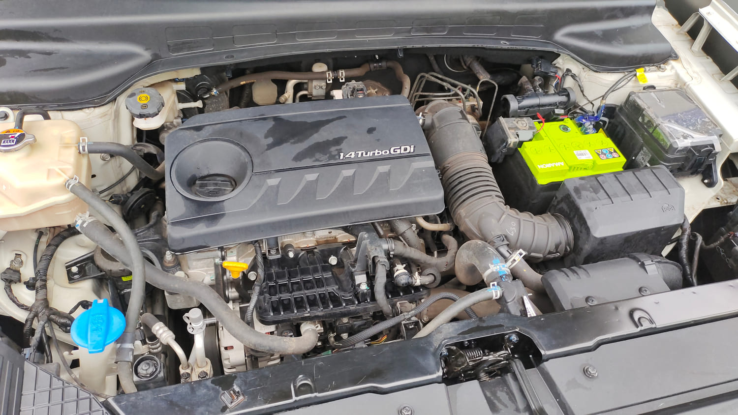 Used 2022 Hyundai Creta SX (O) 1.4 Turbo 7 DCT Dual Tone Petrol Automatic engine ENGINE RIGHT SIDE VIEW
