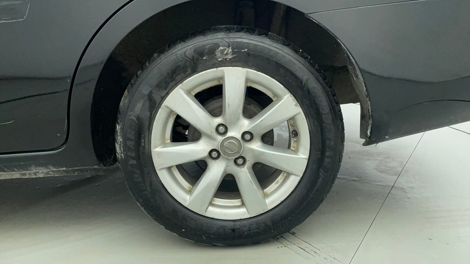 Used 2013 Nissan Sunny XV Diesel Diesel Manual tyres LEFT REAR TYRE RIM VIEW