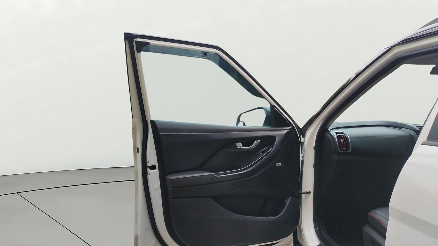 Used 2022 Hyundai Creta SX (O) 1.4 Turbo 7 DCT Dual Tone Petrol Automatic interior LEFT FRONT DOOR OPEN VIEW