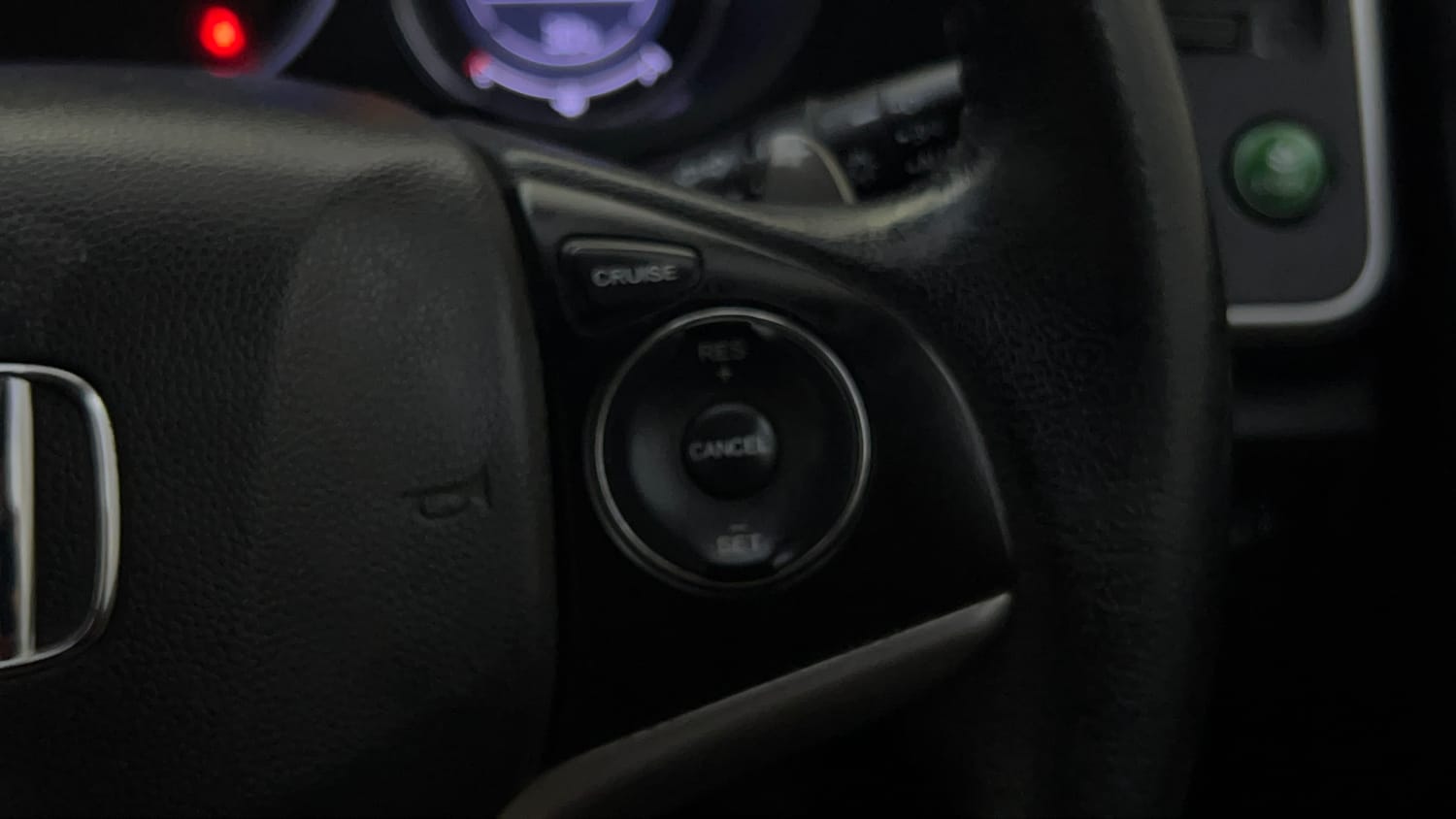 Used 2019 Honda City ZX CVT Petrol Petrol Automatic top_features Cruise control