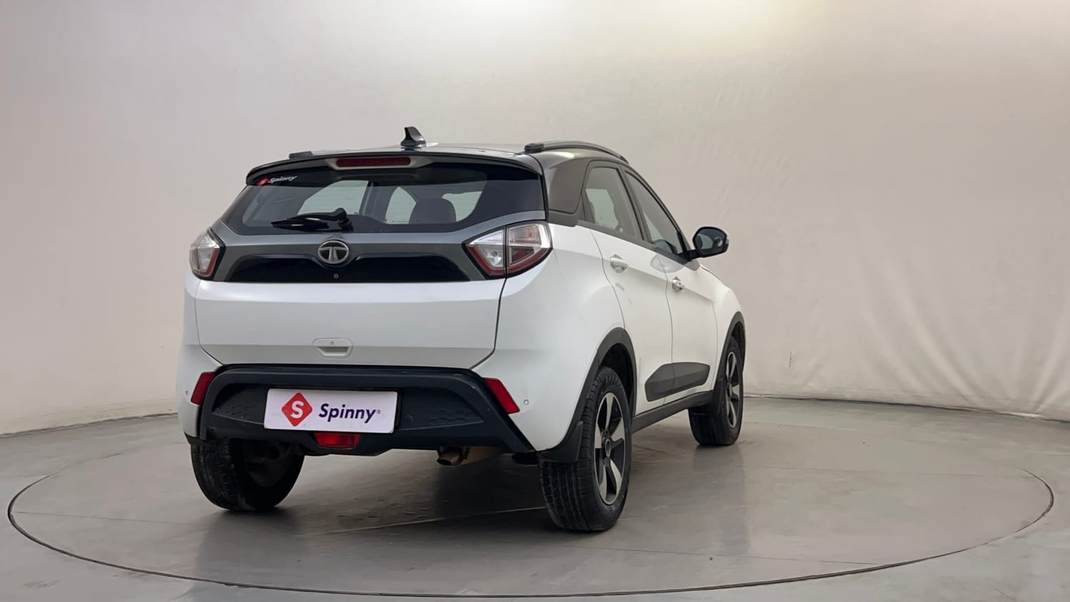 Used 2018 Tata Nexon XZA Plus Diesel Diesel Automatic exterior RIGHT REAR CORNER VIEW