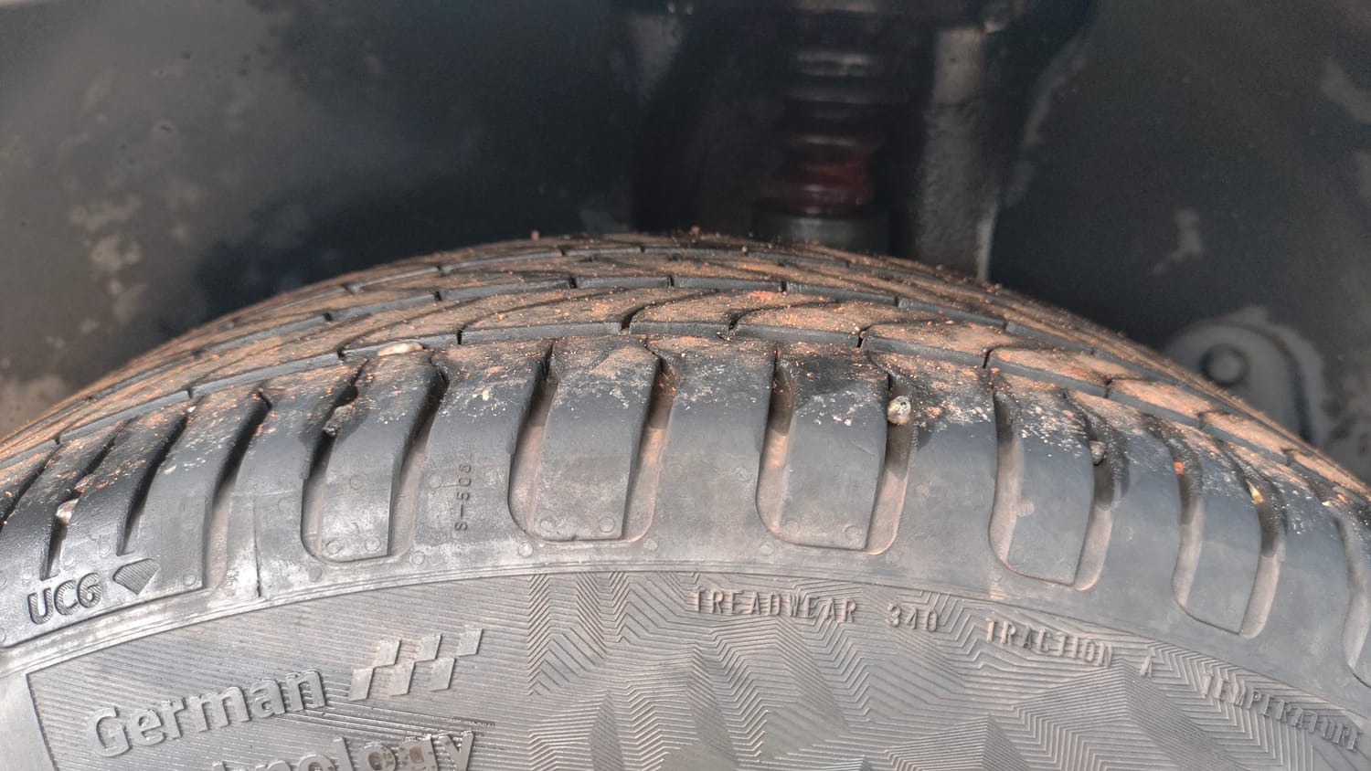 Used 2022 Hyundai Creta SX (O) 1.4 Turbo 7 DCT Dual Tone Petrol Automatic tyres LEFT REAR TYRE TREAD VIEW