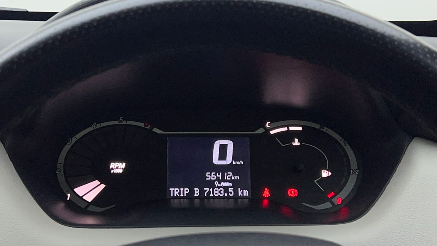 Used 2023 Nissan Magnite Geza Edition Petrol Manual interior CLUSTERMETER VIEW
