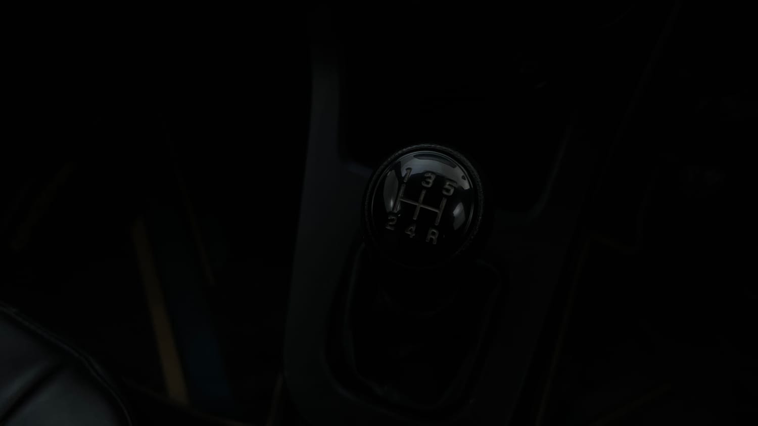 Used 2019 Maruti Suzuki Wagon R ZXi 1.2 Petrol Manual interior GEAR  KNOB VIEW