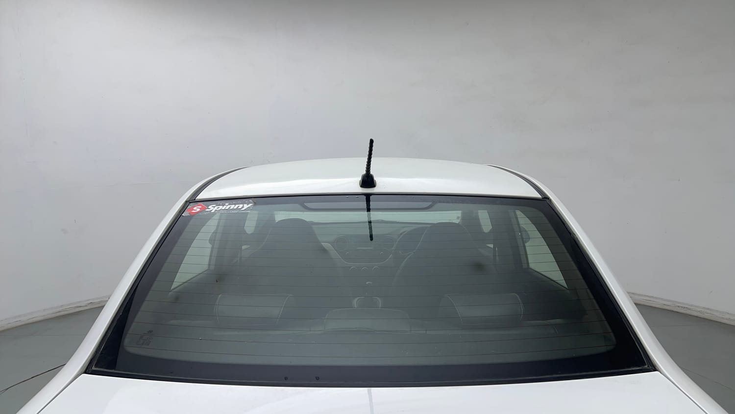 Used 2019 Hyundai Xcent S Petrol+cng(outside fitted) Cng Manual exterior BACK WINDSHIELD VIEW