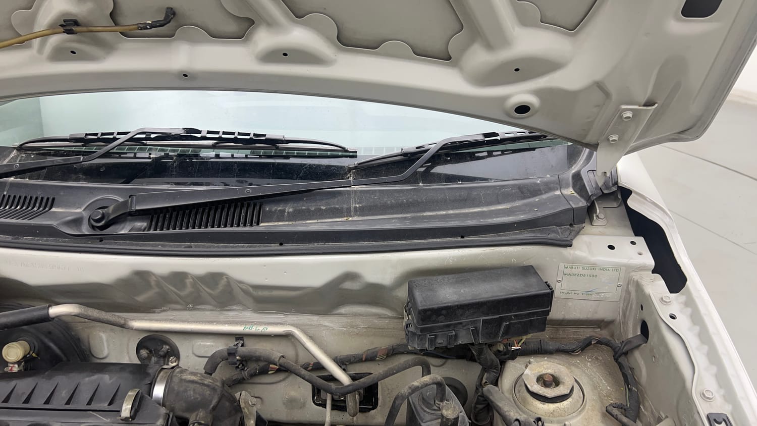 Used 2017 maruti-suzuki Alto K10 VXi (O) AMT Petrol Automatic engine ENGINE LEFT SIDE HINGE & APRON VIEW
