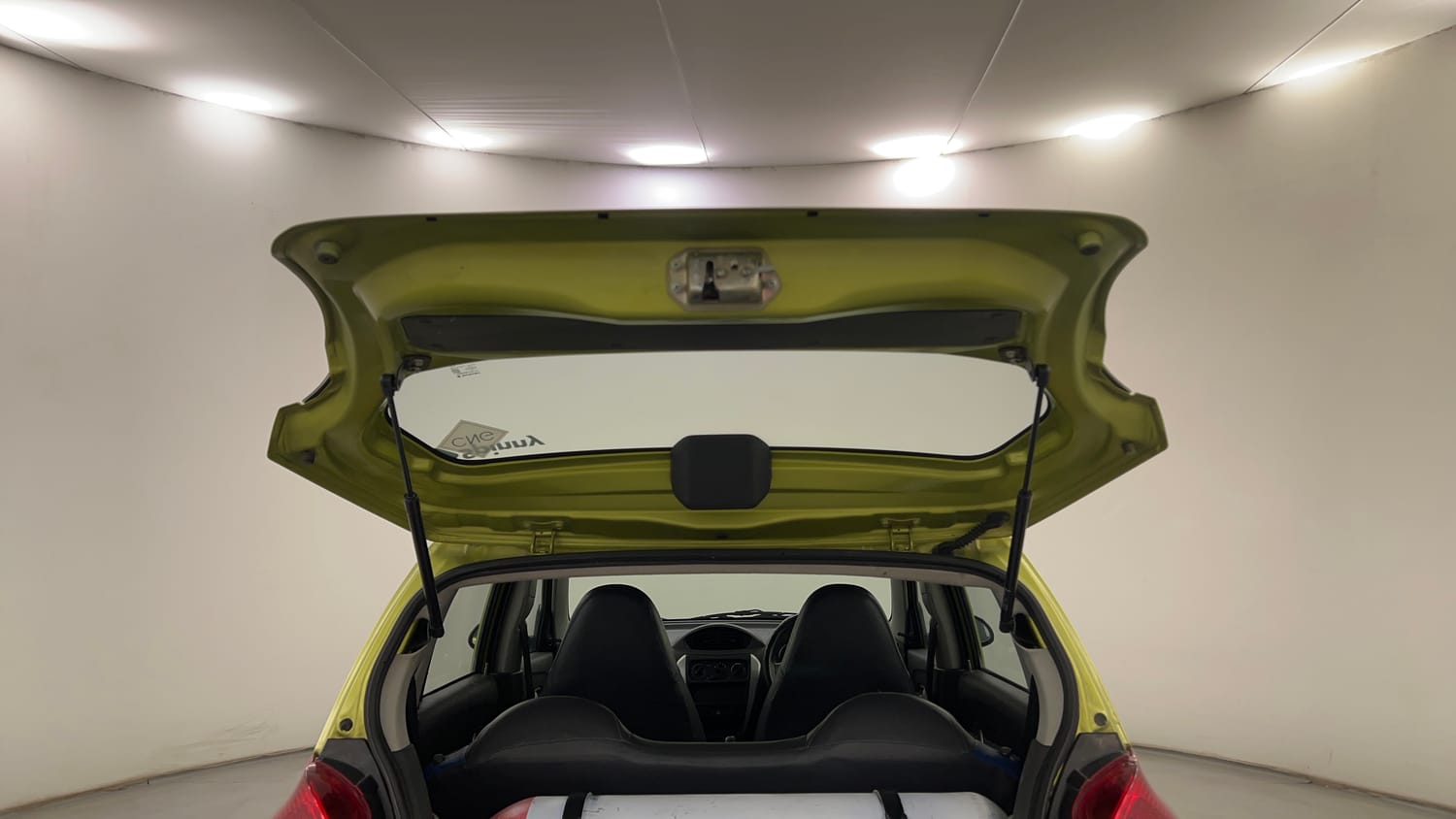 Used 2017 Maruti Suzuki Alto 800 LXi CNG (O) Cng Manual interior DICKY DOOR OPEN VIEW