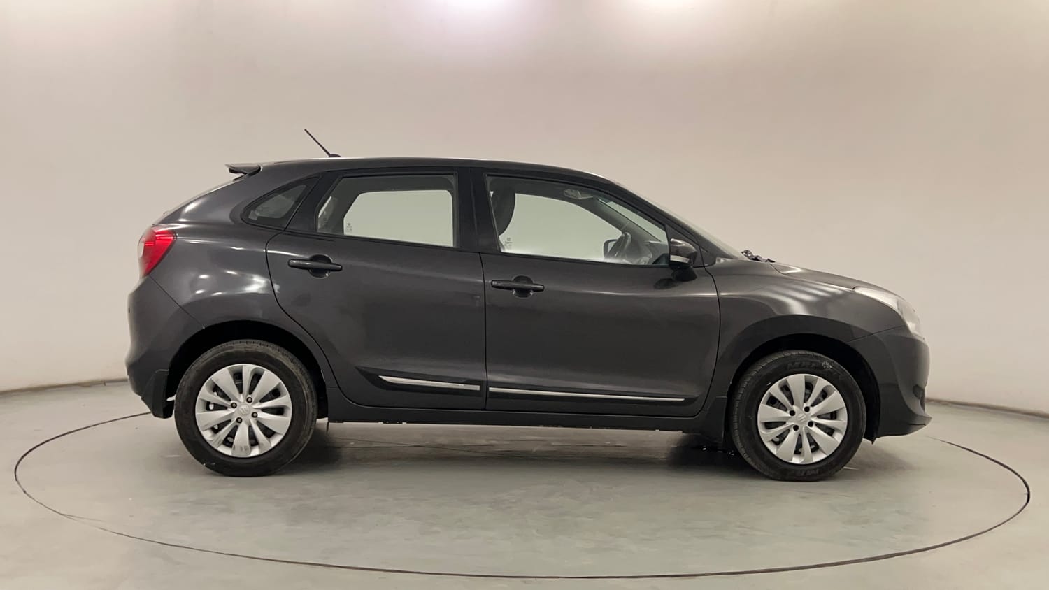 Used 2018 Maruti Suzuki Baleno Delta 1.2 Petrol Manual exterior RIGHT SIDE VIEW
